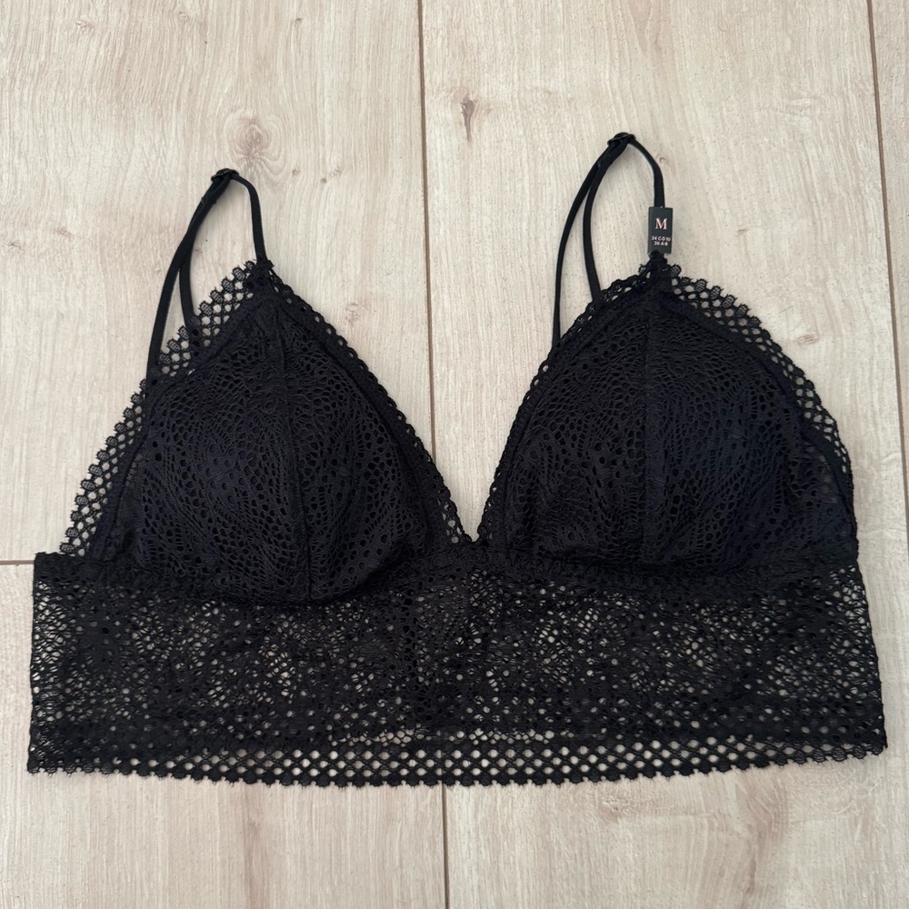 Victoria’s Secret Sexy Tee Lace Triangle Bralette
